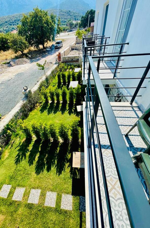 Merlin Apart Otel Karaburun  Zewnętrze zdjęcie